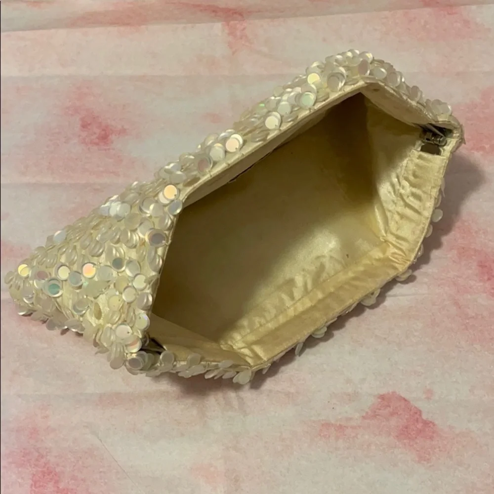 Club Monaco Clutch